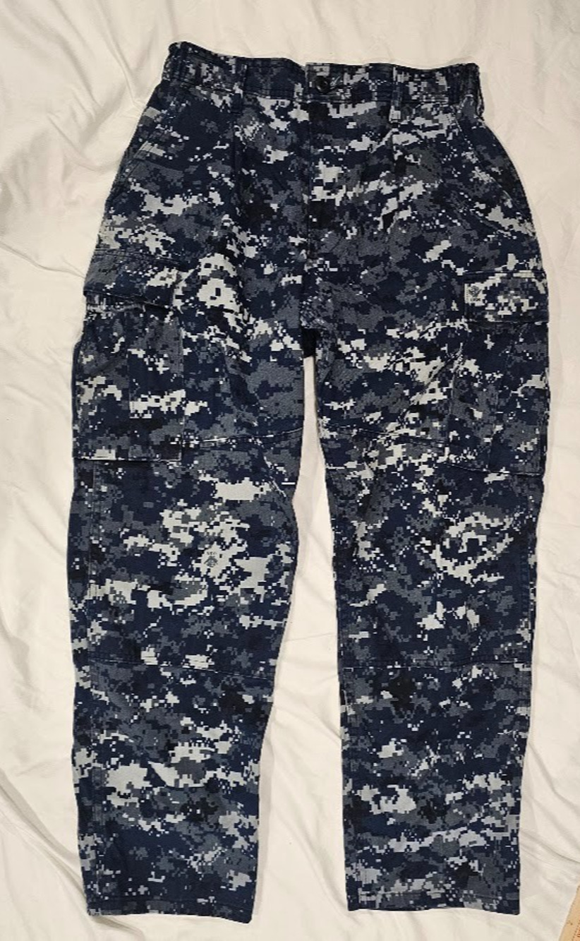 US Navy Pants Men's Small Short (30 x 29.5) Blue Camouflage Cargo Digital Camo